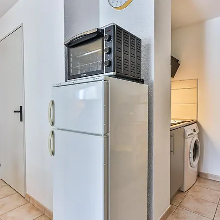 L Ambition Marine Apartment *