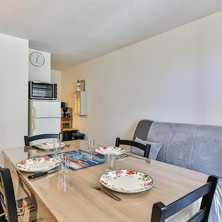 L Ambition Marine Apartment